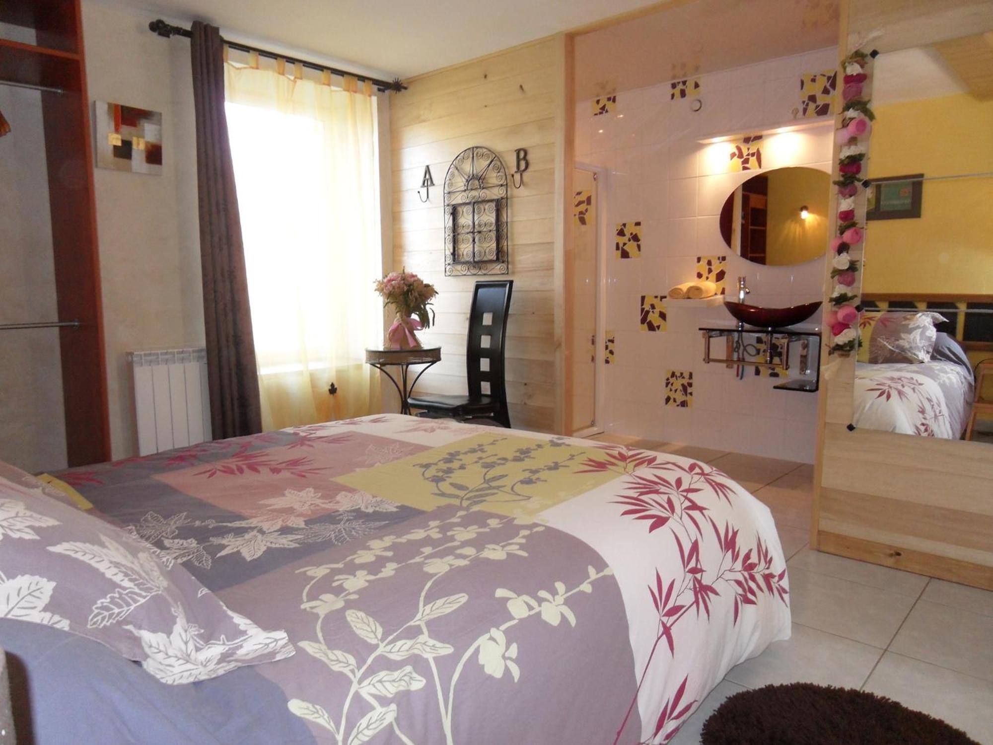 Domaine Des Escouanes Hotel Prudhomat Room photo